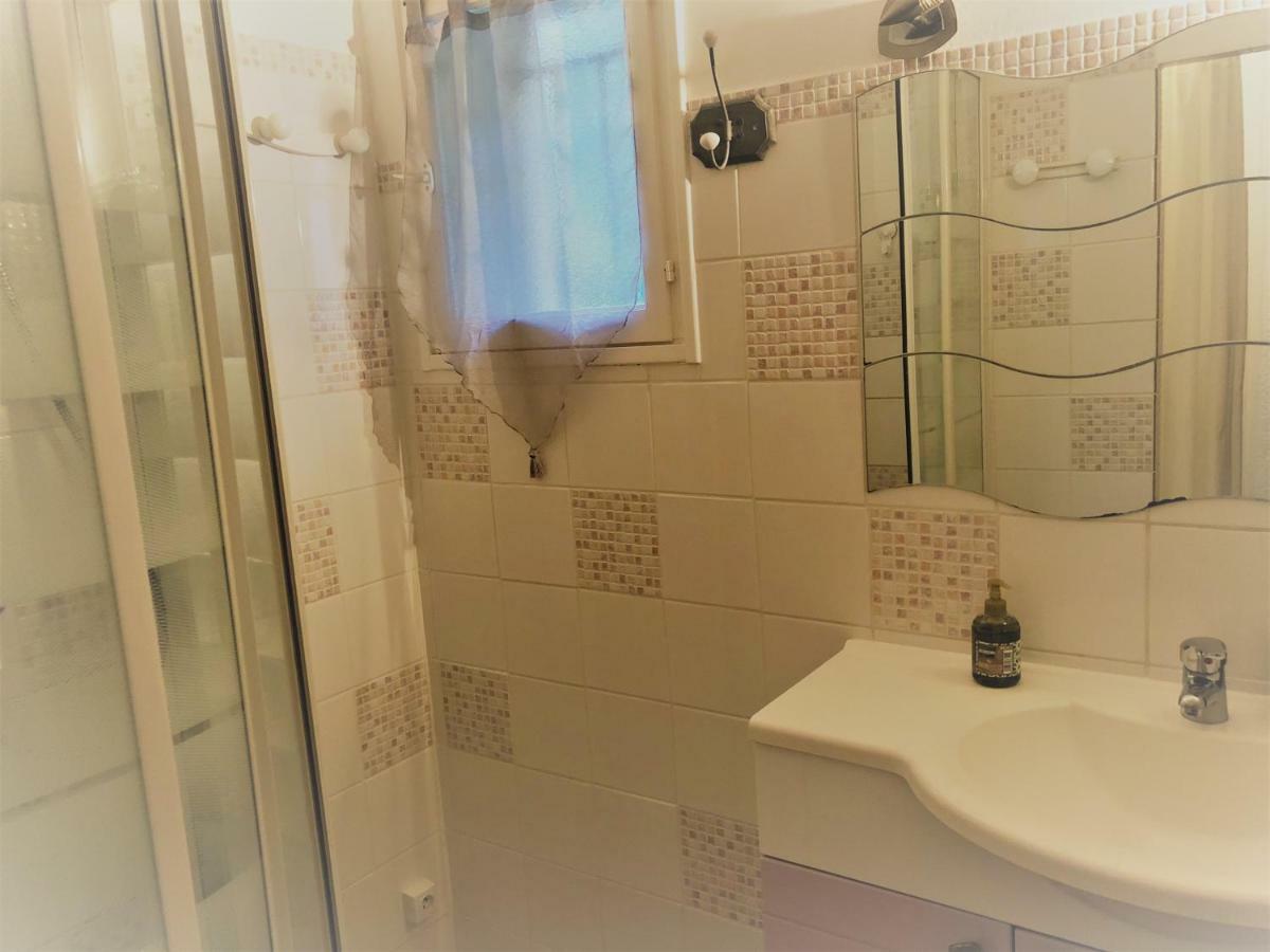 **** Beau T2 De 40 M2, Jardin De 70M2, Au Calme, A 50 Metres De La Plage Le Pradet Exterior foto